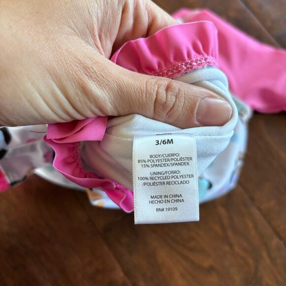 Disney Baby Girls 3-6 Months One Piece Rash Guard Swimsuit Minnie Mouse Pink - Picture 4 of 7